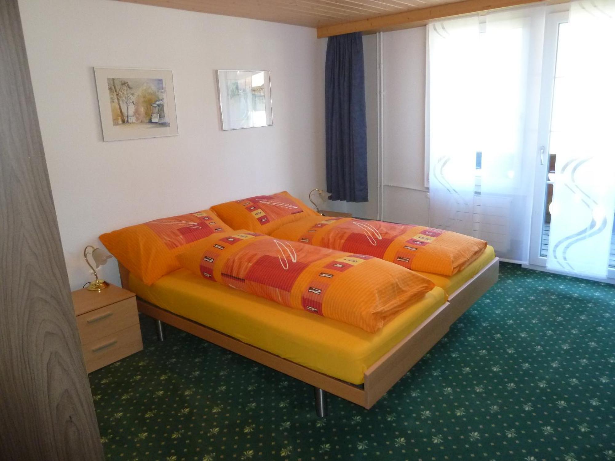 Hotel Restaurant Sunnmatt Aeschi Bei Spiez 외부 사진